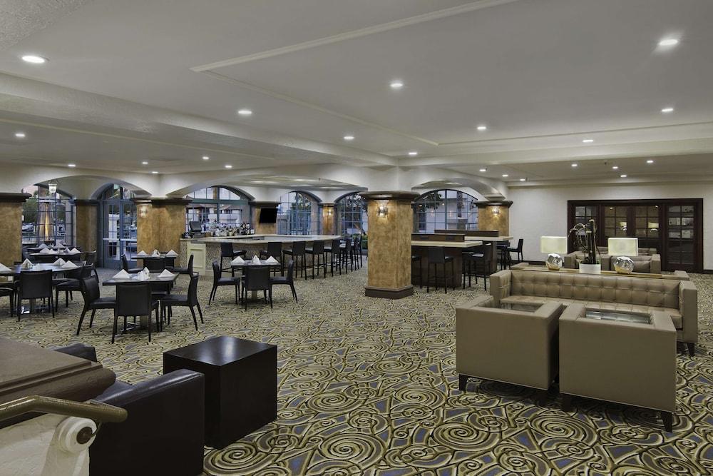 DoubleTree by Hilton San Pedro - Port of Los Angeles photo 42