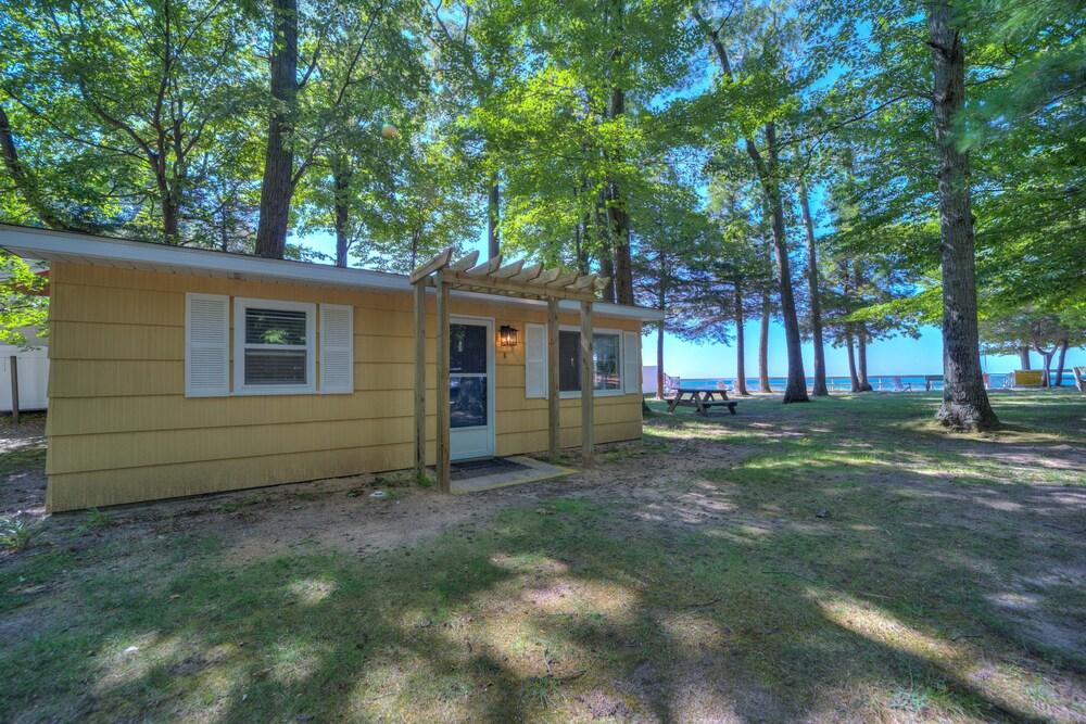 Scenic Drive Resort by DreamStay photo 16