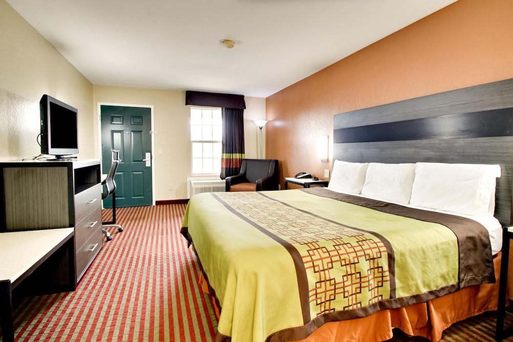 Key West Inn - Millbrook photo 10