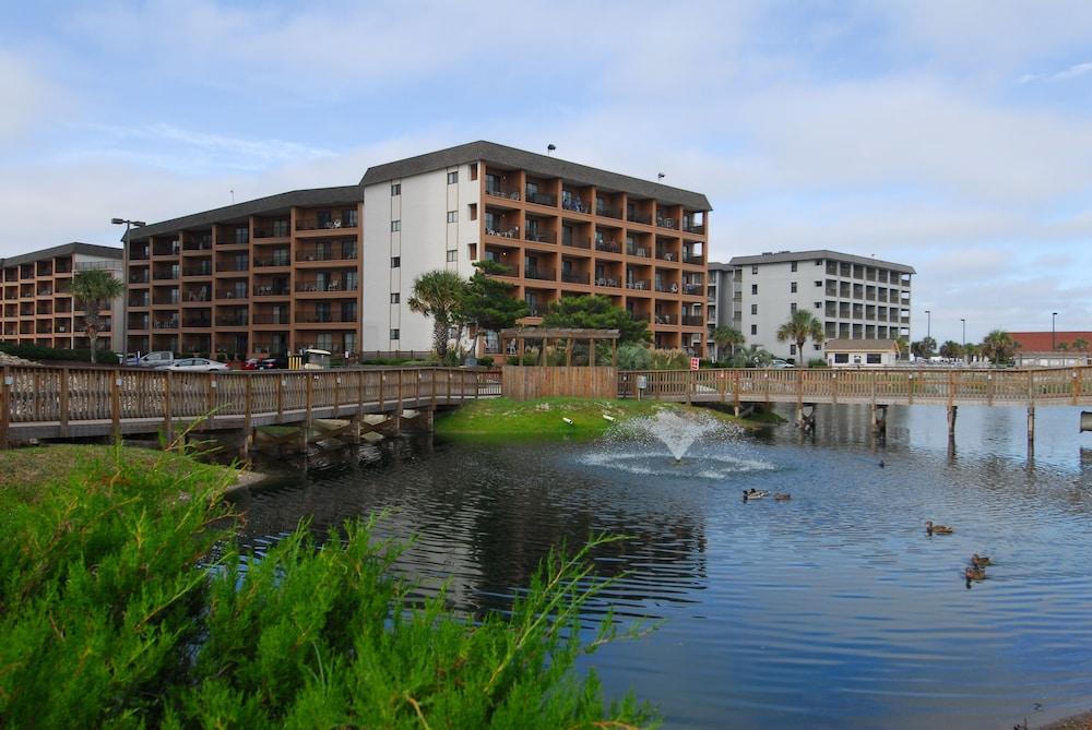 Myrtle Beach Resort by Beach Vacations photo 85