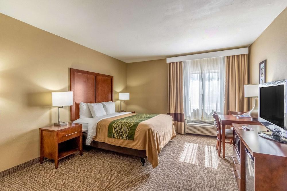 Comfort Inn Tucson Central photo 14