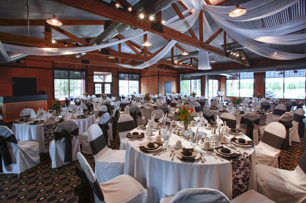 Holiday Inn Hotel & Suites St. Paul NE - Lake Elmo by IHG photo 81
