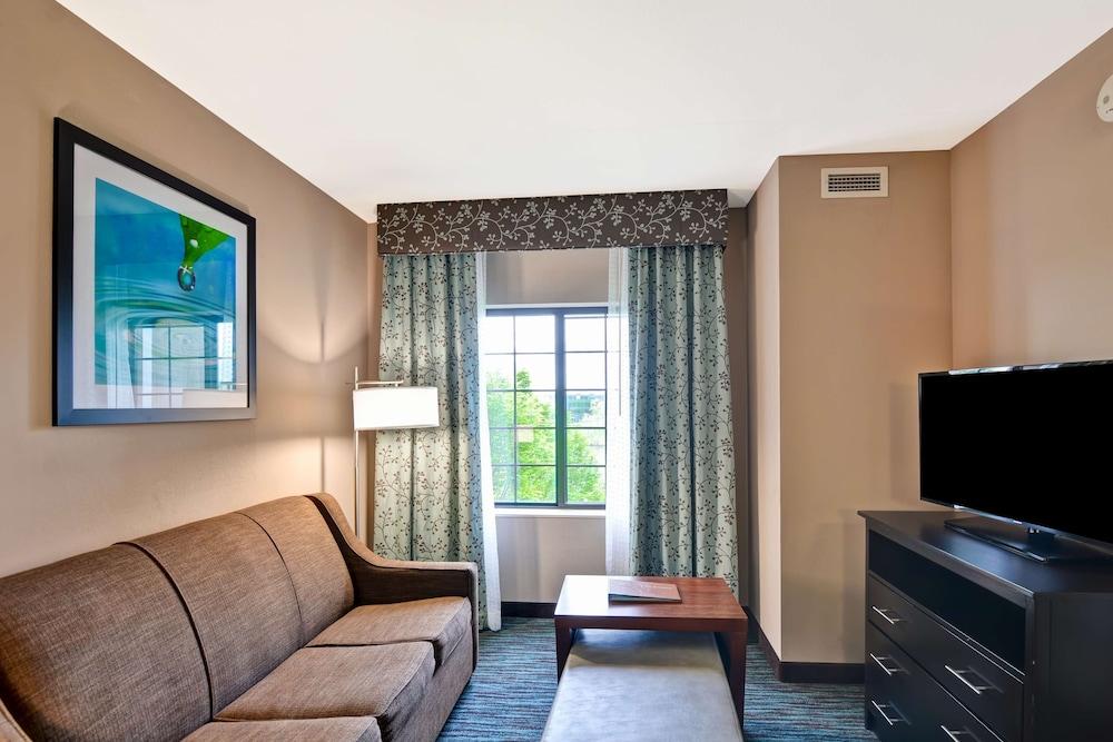 Homewood Suites by Hilton Aurora Naperville photo 14
