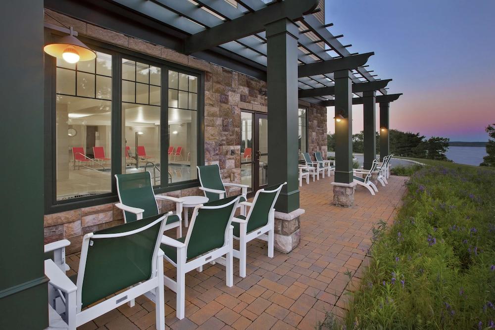 Hampton by Hilton Bar Harbor photo 65