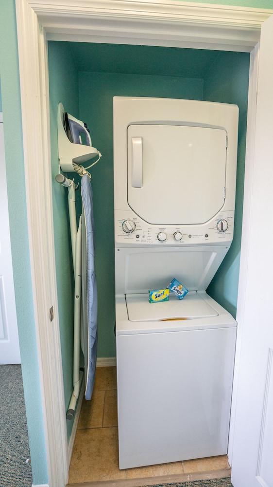 Barefoot Suites photo 74