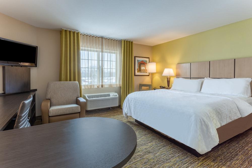 Candlewood Suites Airport by IHG photo 6