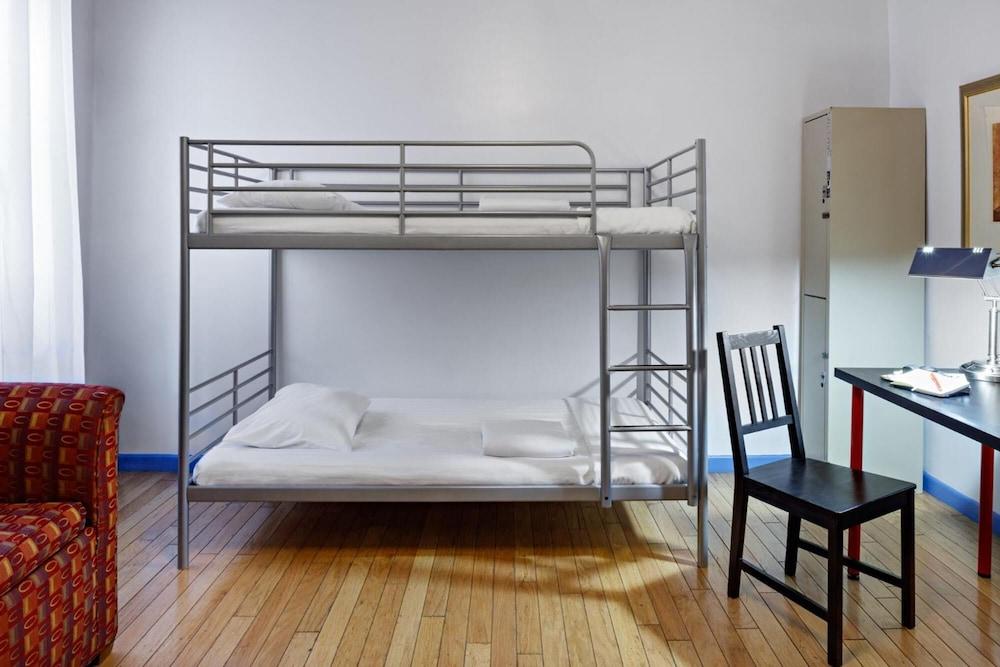 Central Park West Hostel photo 15