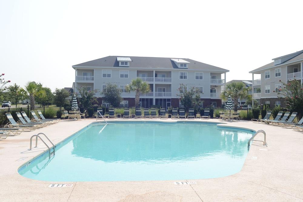 River Oaks Resort photo 3