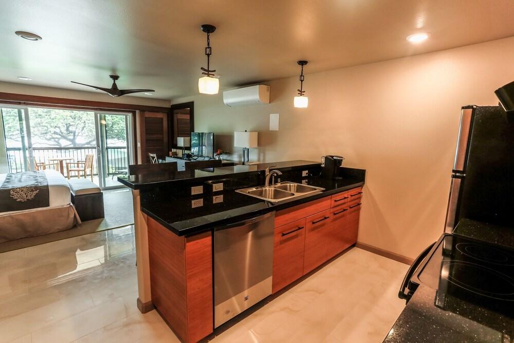 Hilo Beach House Inn photo 21