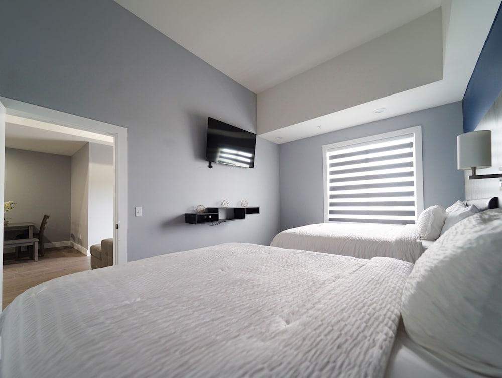 BayVue Hotel, Resort and Suites photo 4