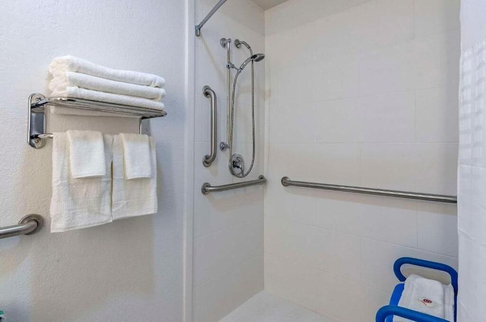 Comfort Inn Beckley photo 8