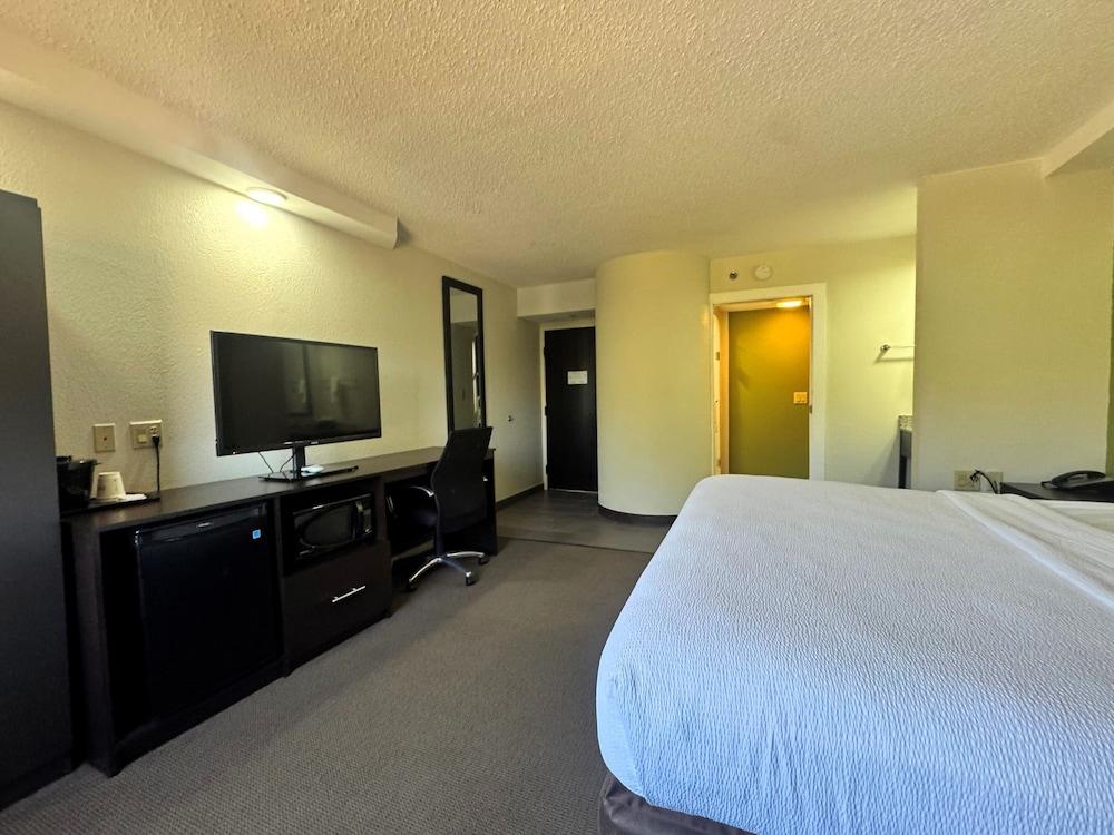 Travelodge by Wyndham Flowood/Jackson/Airport North photo 17
