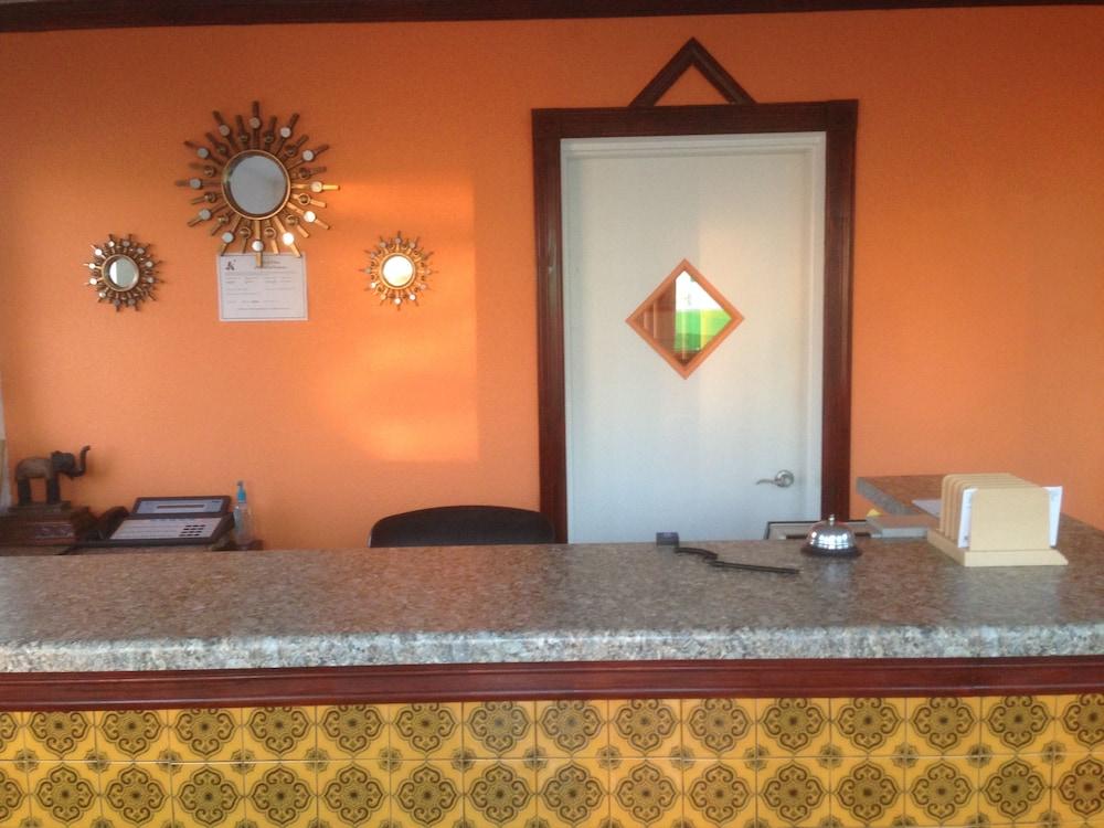 Economy Motel photo 2