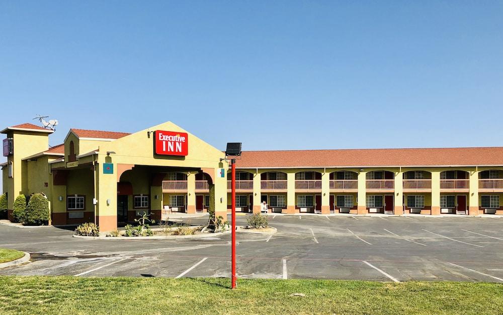 Executive Inn photo 29