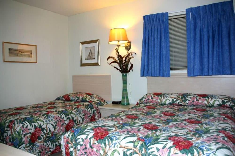 Sands Beach Club Resort photo 6