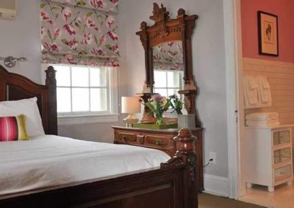 Peter Shields Inn & Restaurant photo 22