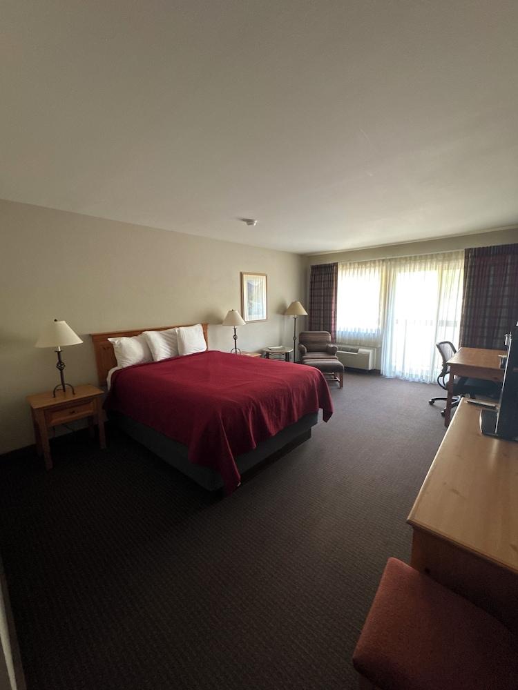 Salmon Rapids Lodge photo 47