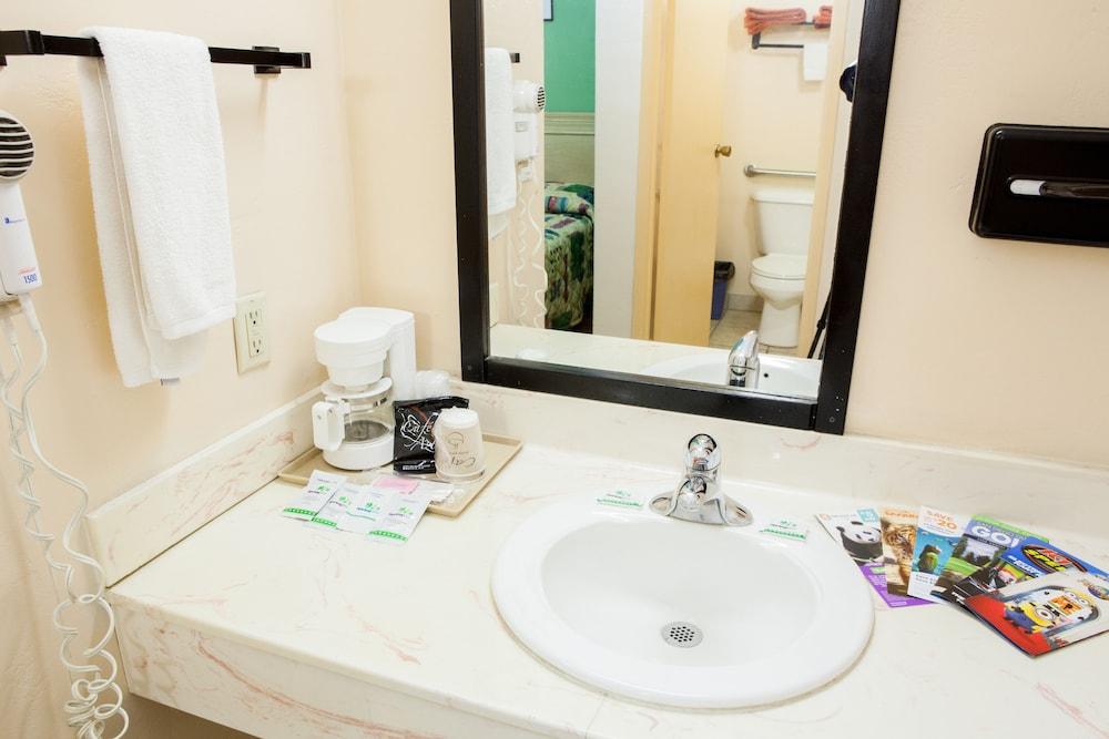 Stardust Inn photo 51