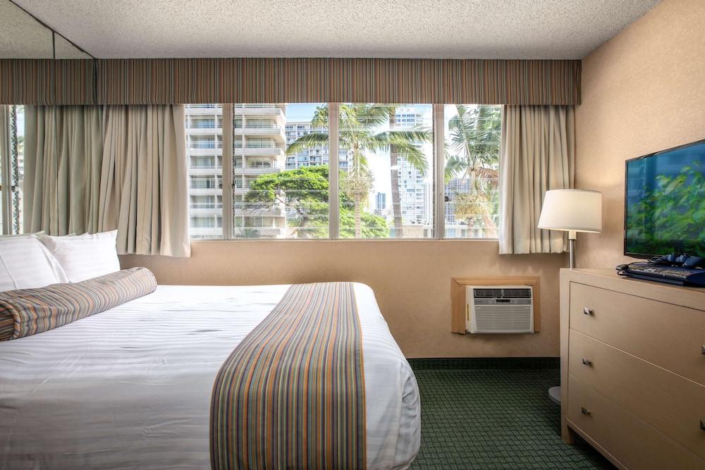 Aqua Aloha Surf Waikiki photo 6