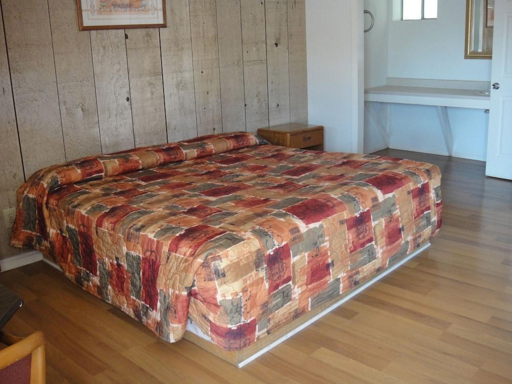 The Hills Motel photo 15