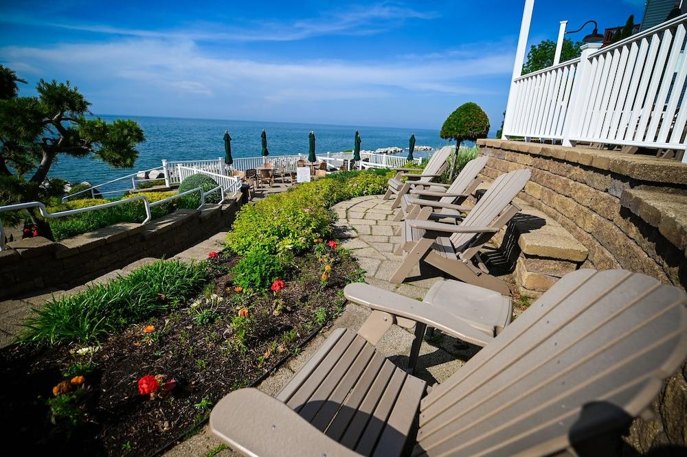 The Lakehouse Inn photo 67