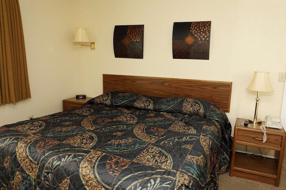 Northern Lights Inn Rugby photo 17