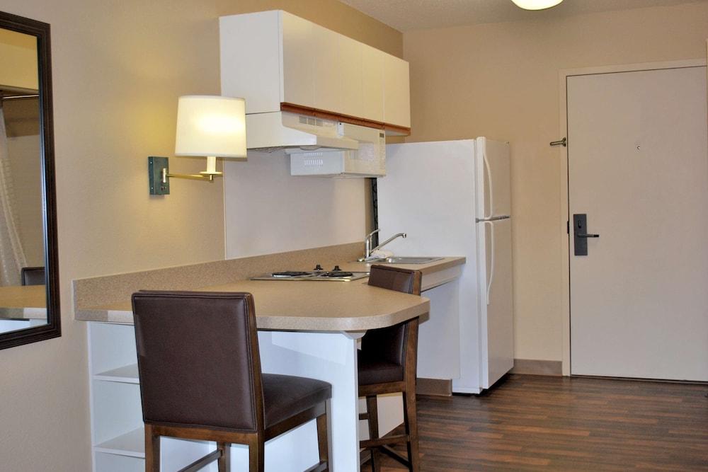 Beachwood Extended Suites photo 33
