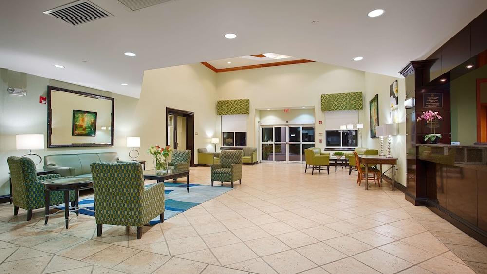Best Western Plus Miami-Doral/Dolphin Mall photo 2
