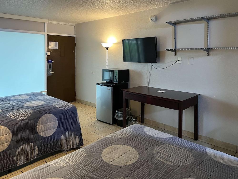 Motel 6 Mesquite, TX – Town East photo 24