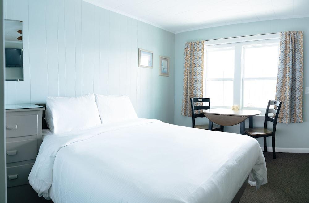 Echo Motel & Oceanfront Properties photo 3