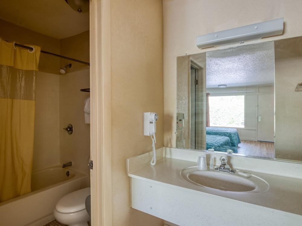 Haven Inn & Suites photo 2