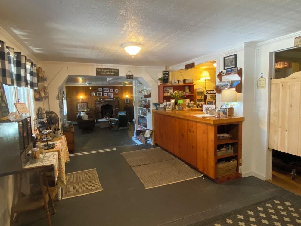 Cottage Place on Squam Lake photo 48