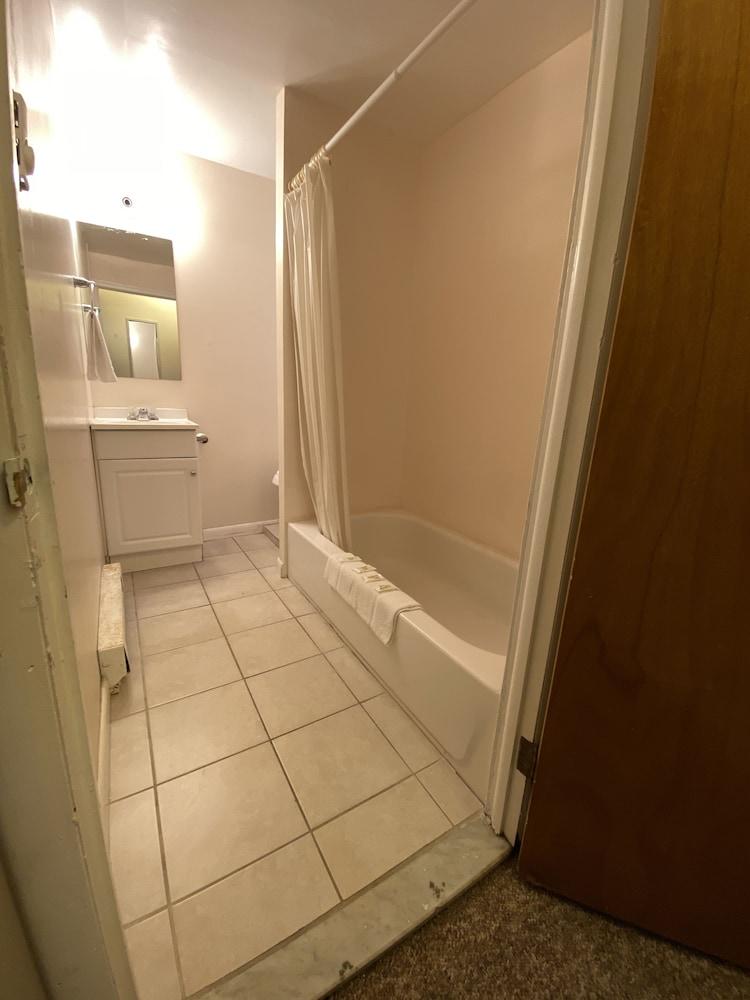 Country Place Inn And Suites photo 15