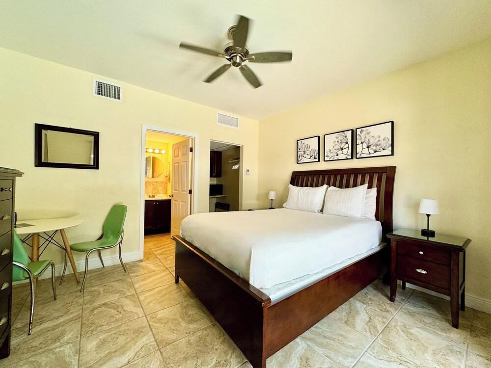 Inn On The Drive ( Adults Only) photo 40
