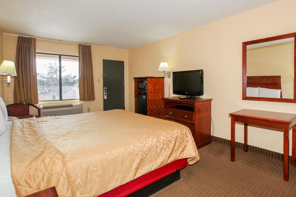 Budget Inn photo 20