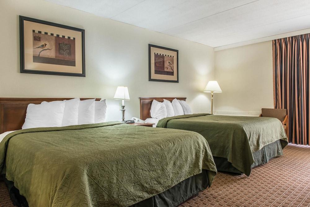 Rodeway Inn Brookville photo 36
