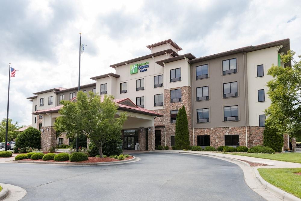 Holiday Inn Express & Suites Lexington NW-The Vineyard by IHG — hotel in Lexington