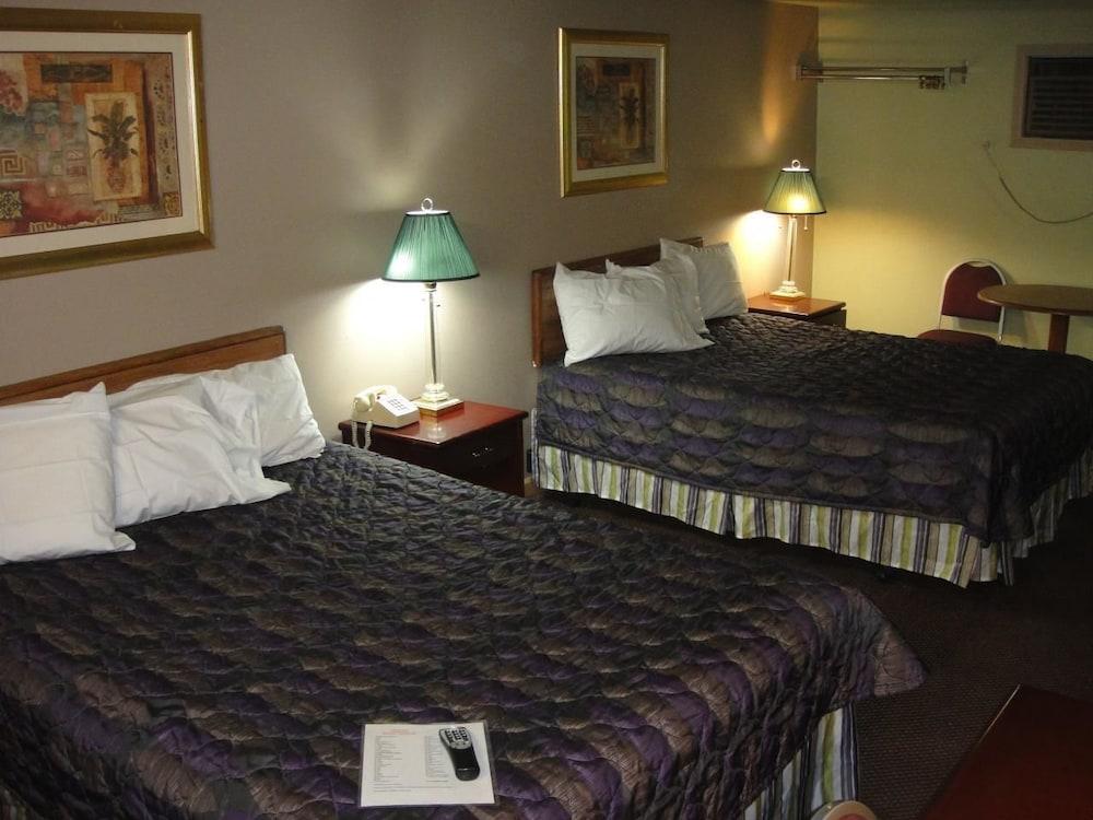 Trails West Motel photo 2