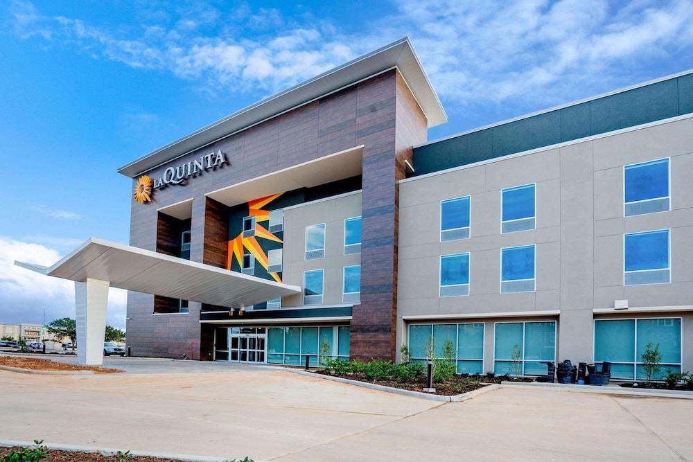 La Quinta Inn & Suites by Wyndham Katy photo 27