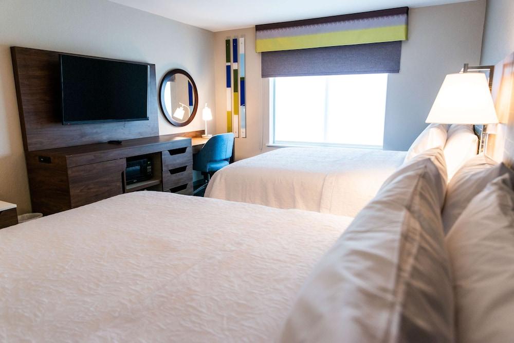 Hampton Inn Paris photo 17
