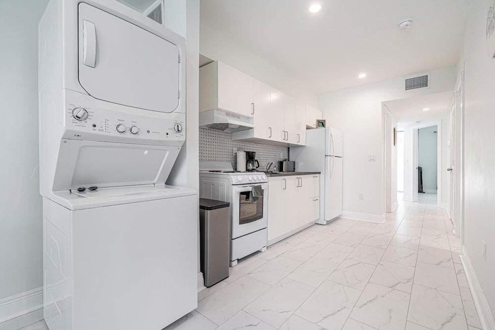 BeachSide 9th Residences photo 100