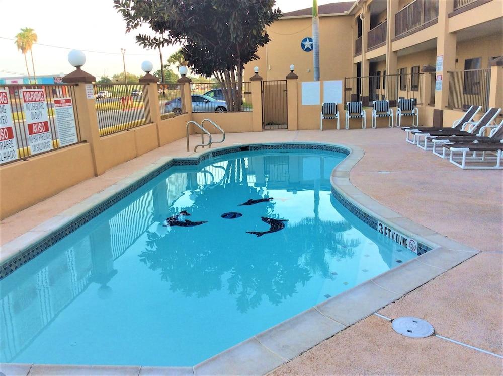Texas Inn Weslaco photo 45