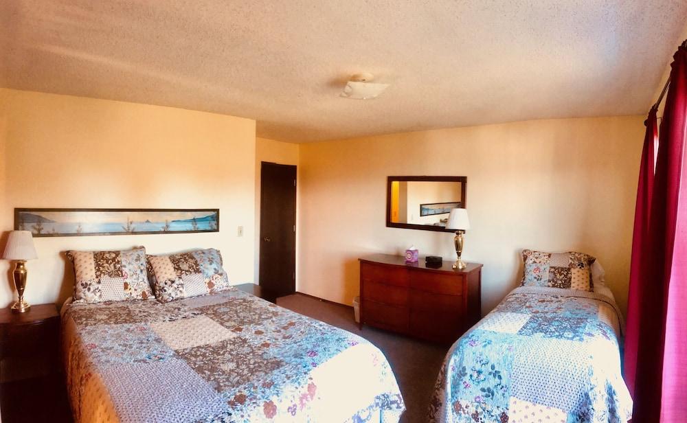 Driftwood Inn and Seaside Lodges photo 10