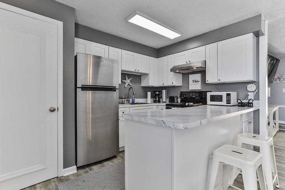 Coastal Waters Inn photo 61