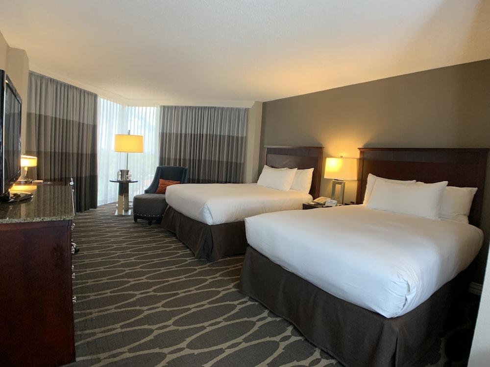 Hilton Houston Westchase photo 3