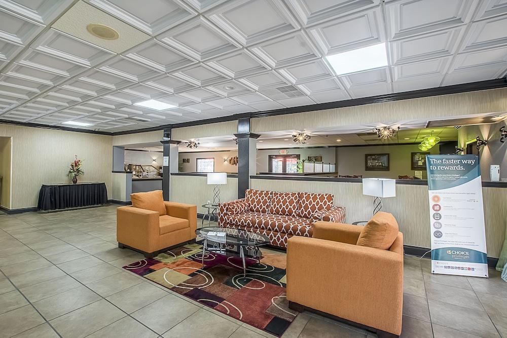Clarion Inn Columbia Airport photo 25