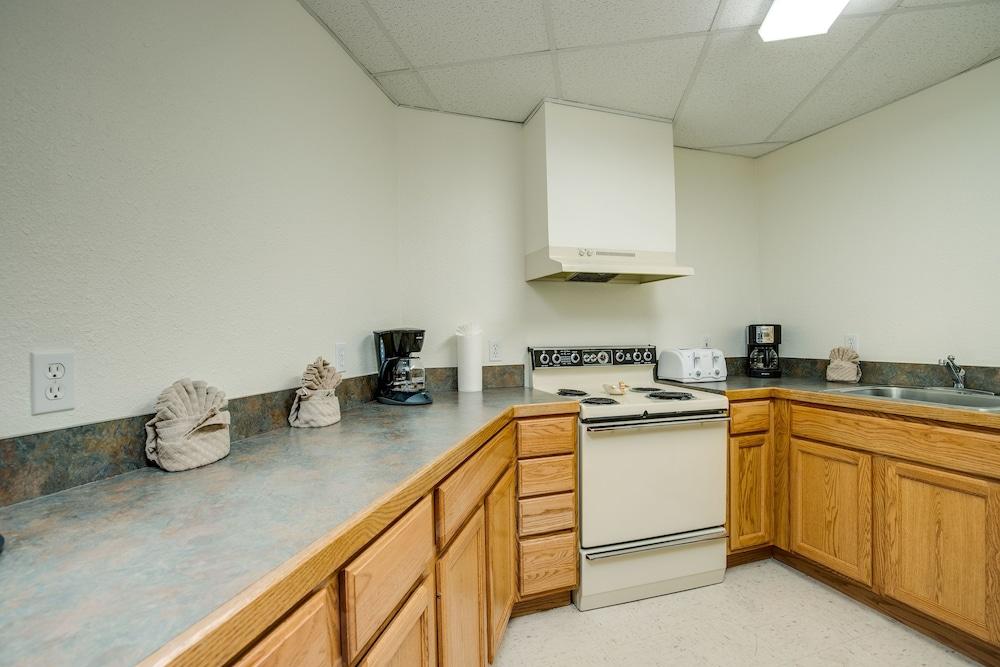 Pine Ridge Condominiums photo 59