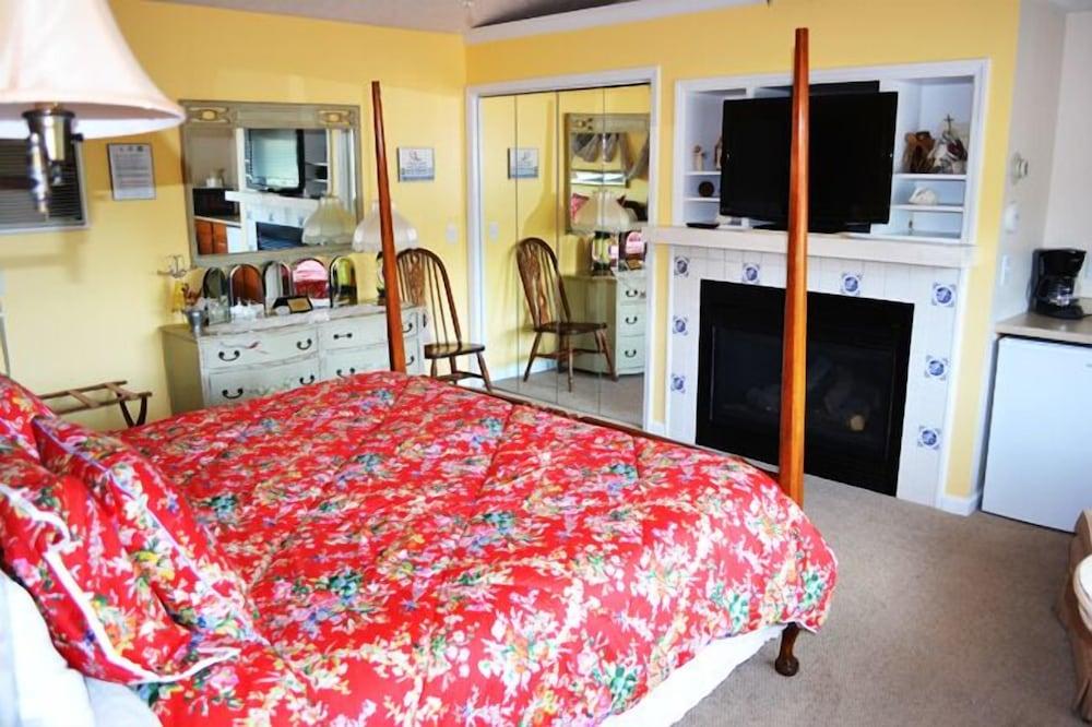 Alpine Village Inn photo 3