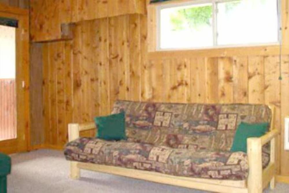 Brundage Inn photo 15