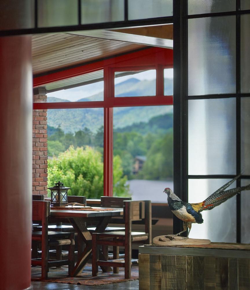 Lake House at High Peaks Resort photo 5